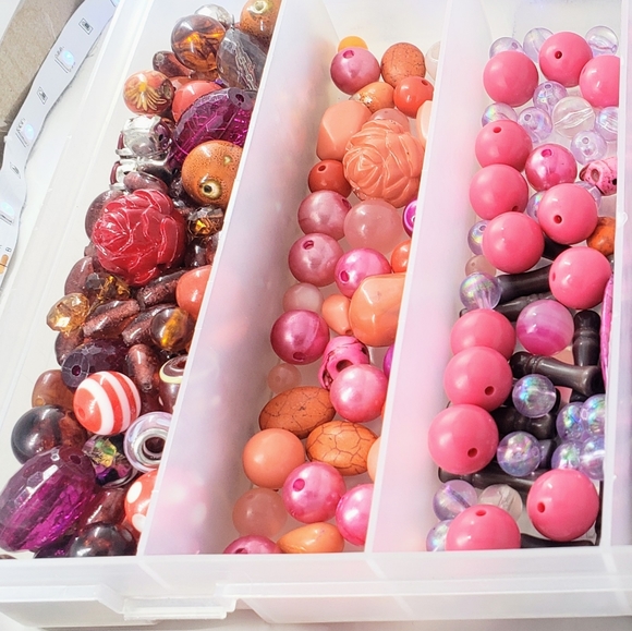 Crafting Lot Jewelry Beads - Picture 7 of 9